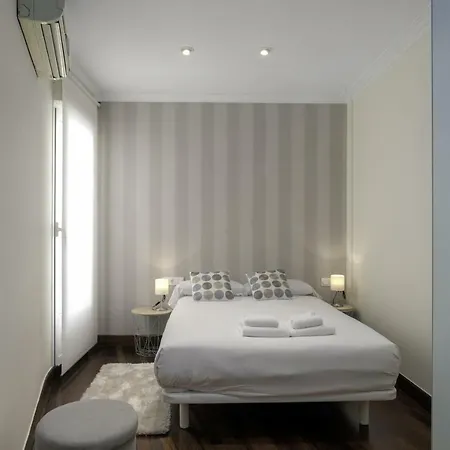 Always Easy I Gros Apartment San Sebastian